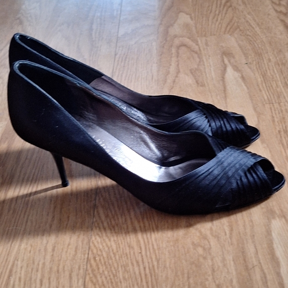 Salvatore Ferragamo "Societe" Black Satin Peep Toe Pumps - Size 11 B - Picture 5 of 15